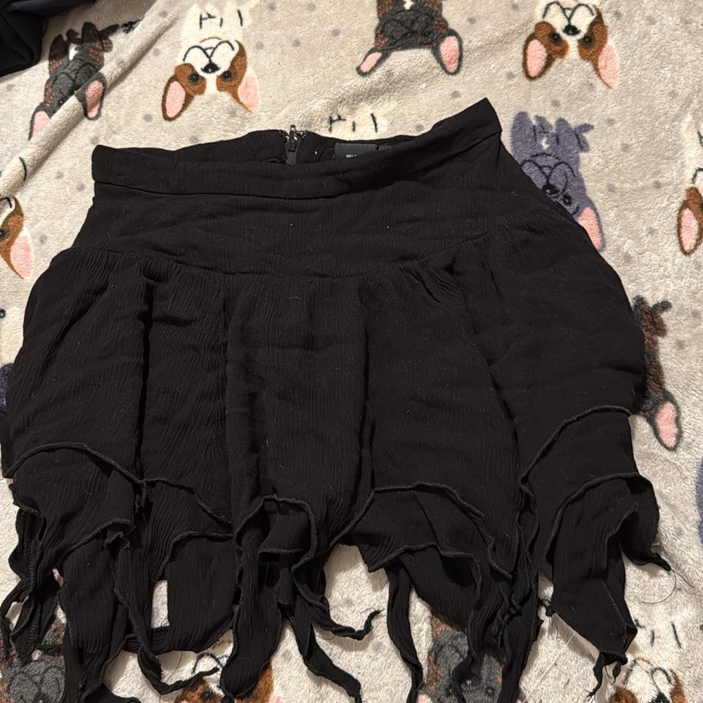 Stylish Black Mini Skirt